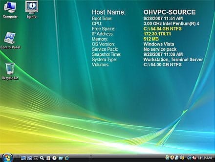 BgInfo desktop showing host name, boot time, CPU, IP address, memory and OS version printed on the wallpaper